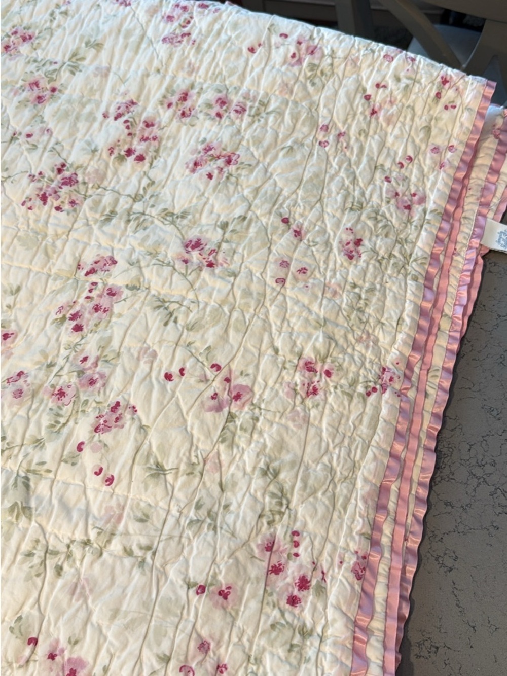 Vintage Simply Shabby Chic King Quilt Cherry Blossom Rachel Ashwell Pink Satin